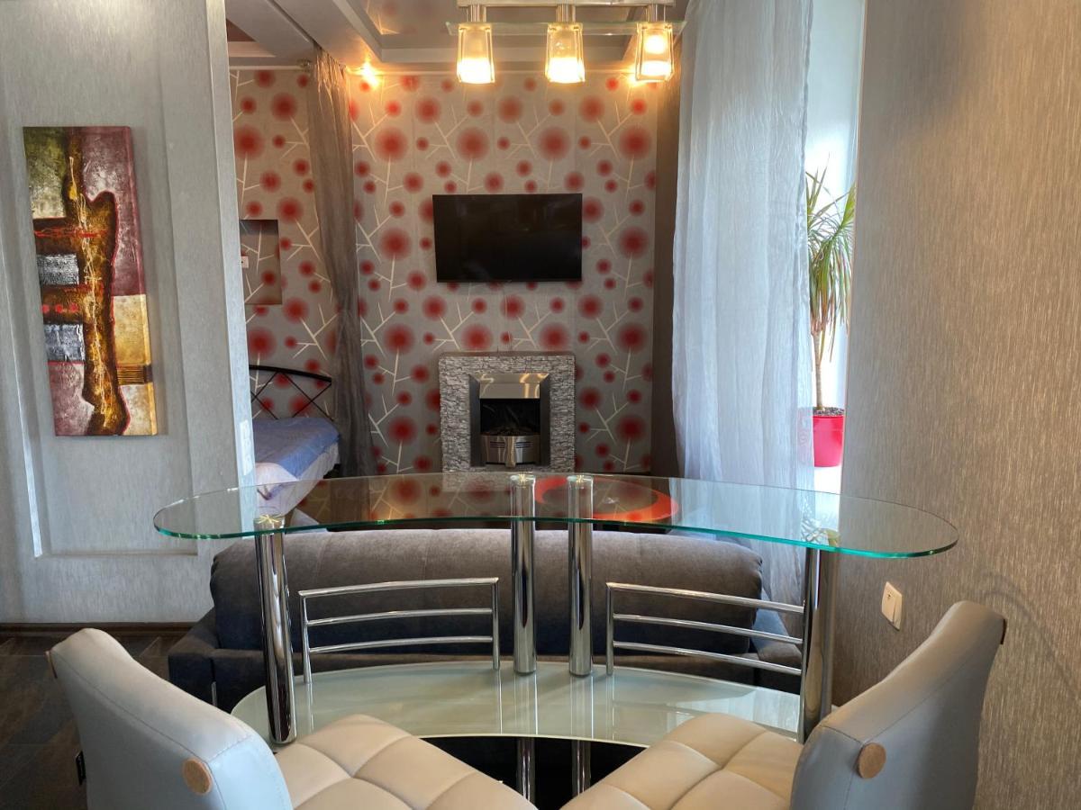 Modern Luxury Studio In The Center Of Kharkiv At Konstitutsii Square المظهر الخارجي الصورة