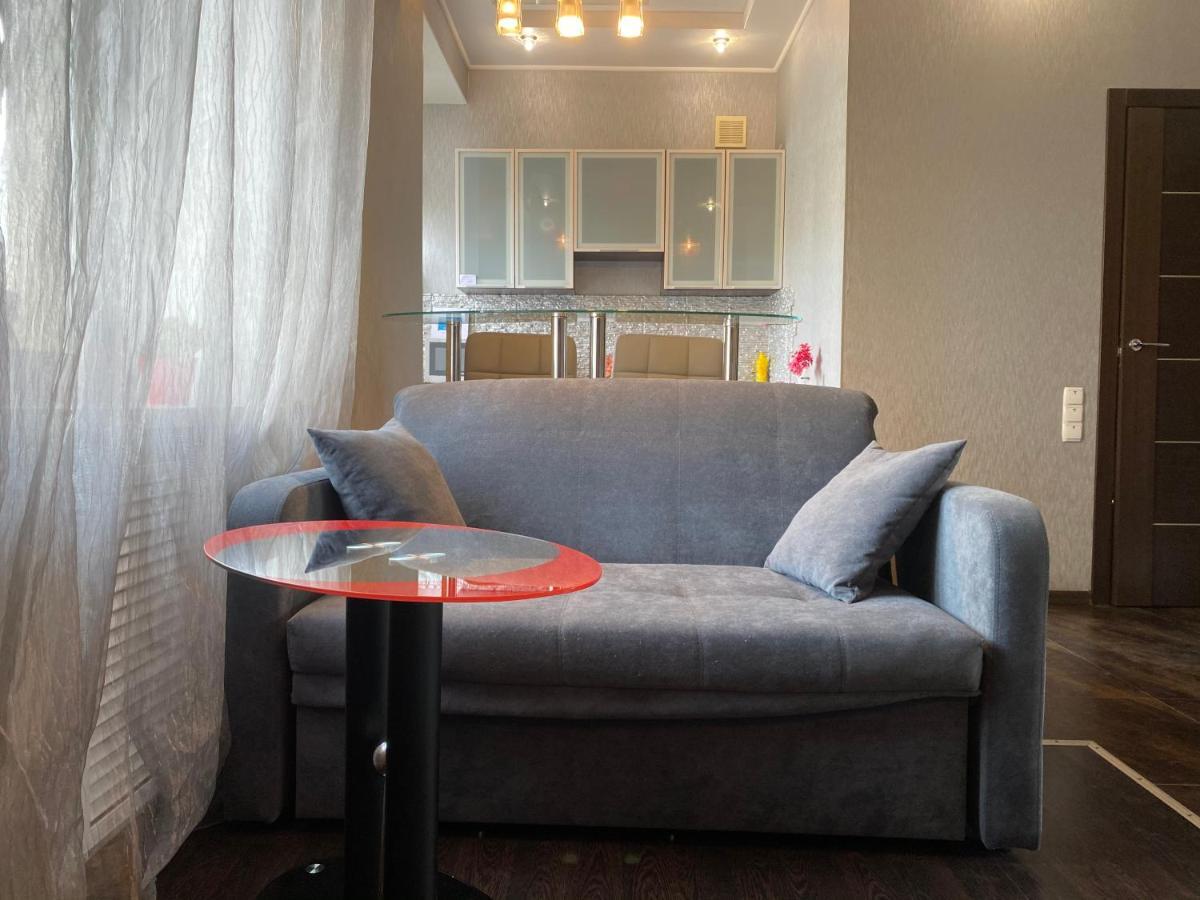 Modern Luxury Studio In The Center Of Kharkiv At Konstitutsii Square المظهر الخارجي الصورة