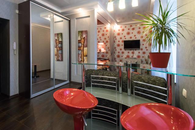 Modern Luxury Studio In The Center Of Kharkiv At Konstitutsii Square المظهر الخارجي الصورة