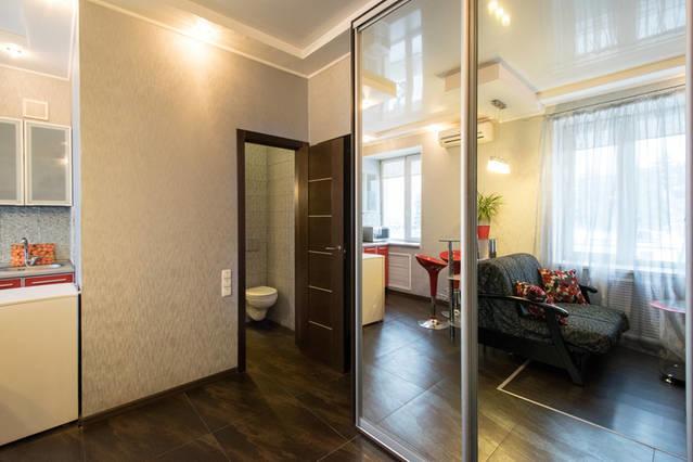 Modern Luxury Studio In The Center Of Kharkiv At Konstitutsii Square المظهر الخارجي الصورة